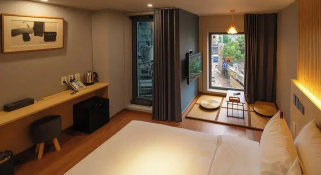 Номер Deluxe с балконом Shinchon Mayven Hotel - Foreign Tourist Tax Return Hotel