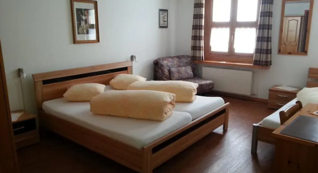Hotel Chavalatsch, Book Hotel Mustair Val Mustair
