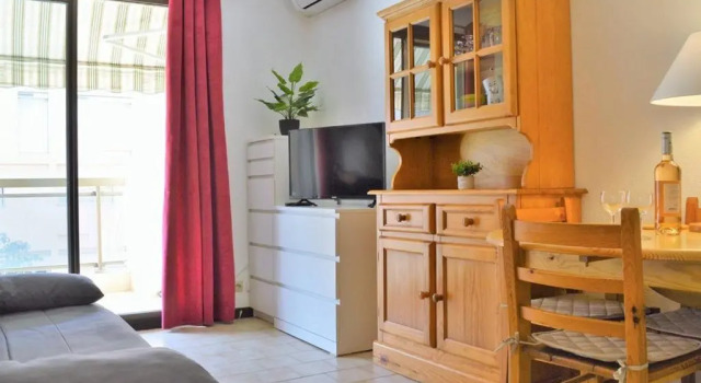 Appartement Le Lavandou, 2 pièces, 5 personnes - FR-1-251-352