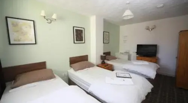 No 10 Guesthouse, Забронировать Гостевой дом Гостевые дома Эрвин, Гостевой дом
