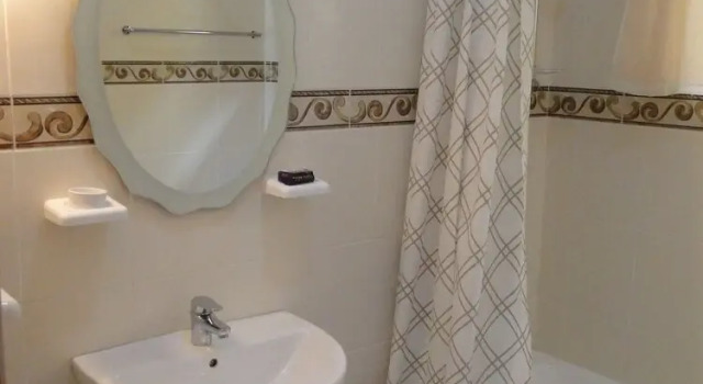 Appartamento 2 camere con balcone e con vista sul giardino East Horizon Self-Catering