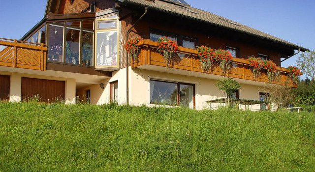 Hoch, Varaa Hotelli Furtwangen Black Forest