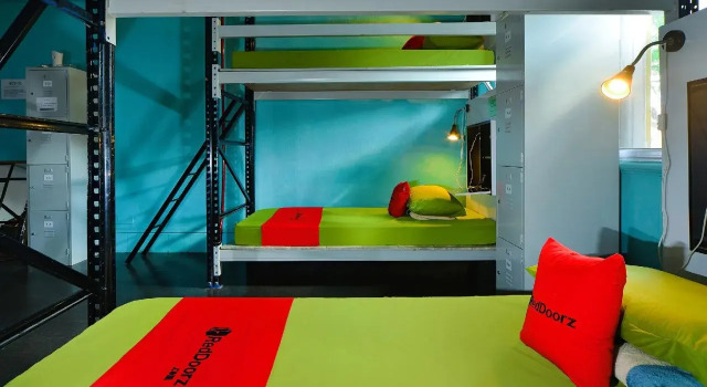 Gap Year Hostel, Забронировать Хостел Сингапур Сингапур