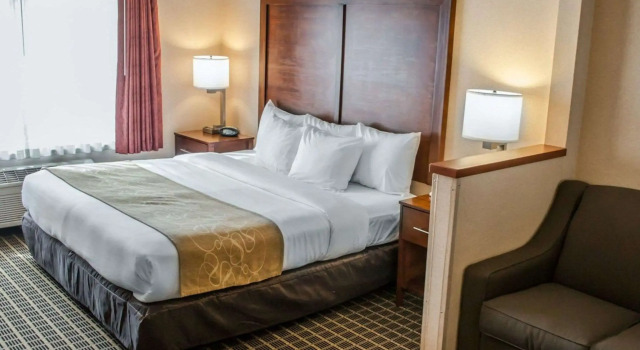 Comfort Suites Portland Southwest