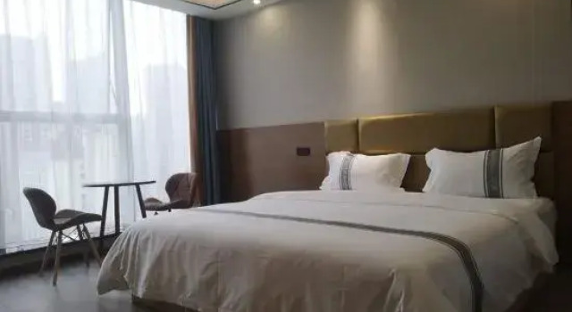 Люкс Executive Мансарда Xisheng Holiday Hotel