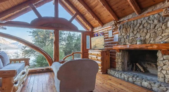 Бунгало с видом на воду Cabañas Villa Labrador con costa de lago