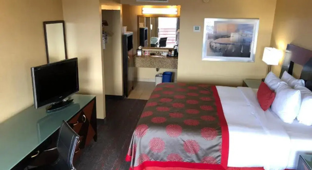 Двухместный номер Standard Ramada by Wyndham San Diego National City