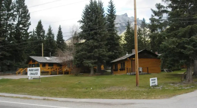 Park Gate Chalets, Boek Chalet Harvie Heights Alberta