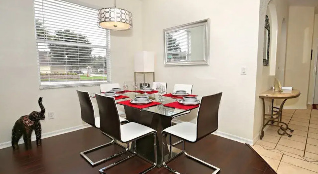 Oxford House #230890 - 5 Br home