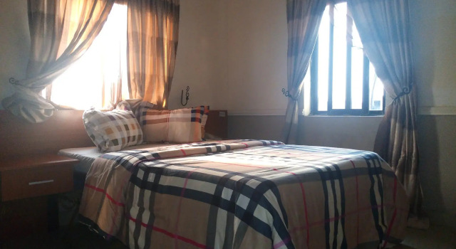 Aquatic Suites & Lounge, Book Bed and Breakfast Ikeja 