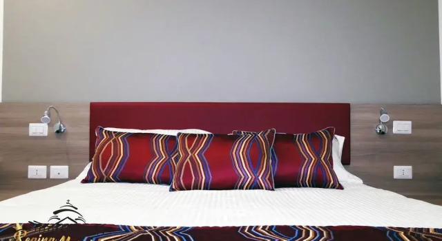Regina Margherita Suite, Buchen Sie Hotel Lungomare Caracciolo Neapel