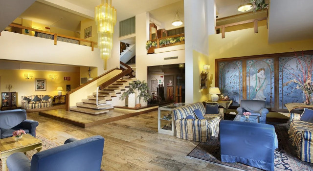 Hotel Miro', Забронировать Отель Монтекатини-Терме Тоскана, рядом с Montecatini Train Station