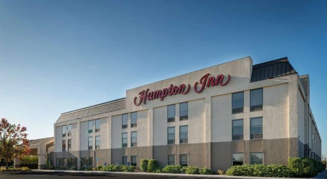 Кровать в общем номере Hampton Inn Tuscaloosa-University
