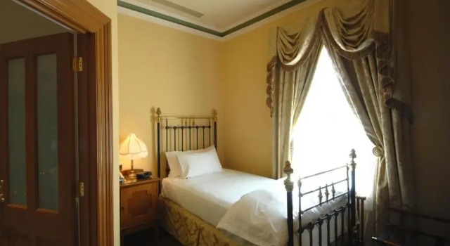 Одноместный номер Classic Craigs Royal Hotel