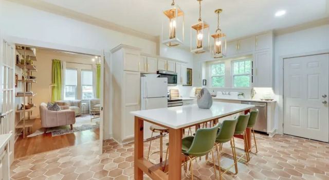 Апартаменты Charming Lake Charles Vacation Rental w/ Yard