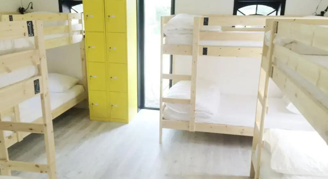 Кровать в общем номере The Black Sheep Hostel