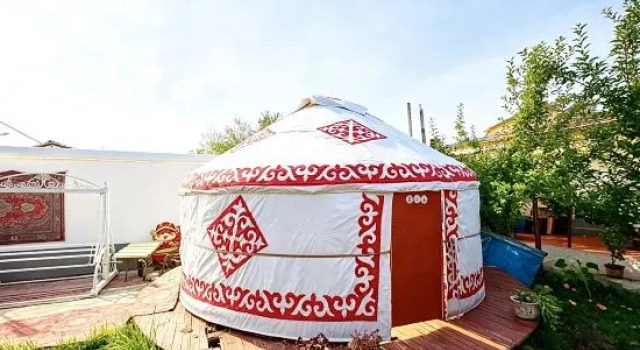 Huanxi Homestay, Prenota Hotel Tekes Xinjiang