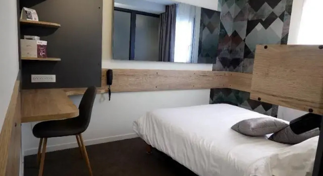 Двухместный номер Standard The Originals City, Hôtel Hélios, Roanne Nord