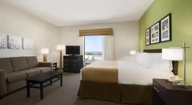 Двухместный люкс PetroStay Inn & Suites Cotulla