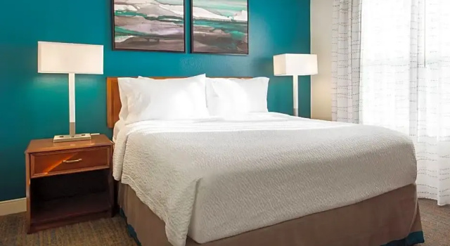 Четырёхместный люкс с 2 комнатами Residence Inn Salt Lake City Cottonwood