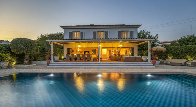 Вилла Almancil Seaview Countrystyle Charm Villa