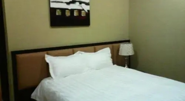 Hypermall Apartment