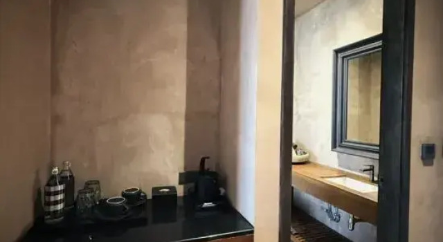 Кровать в общем номере inchantreedoolay huahin