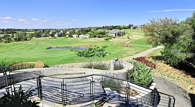 Апартаменты Work Or Leisure Luxury Self-Catering Condo