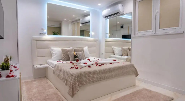 Люкс Deluxe Alex Central Apartments