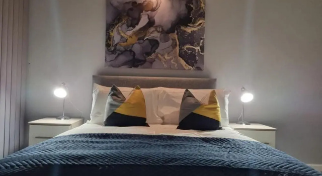 2BD Flat - Stunning Views of Manchester Skyline, Забронировать Апартаменты/квартира Апартаменты Большого Манчестера, Апартаменты/квартира