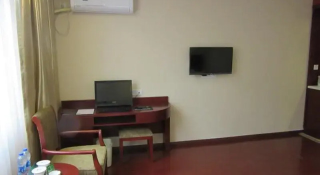 Двухместный номер Business GreenTree Inn Shangrao Yushan County Boshi Avenue Hotel