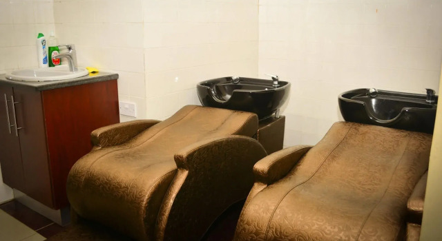 Serendib Suites & Conference Center, Book Hotel Hoteller i Blantyre City med pool, Swimmingpool