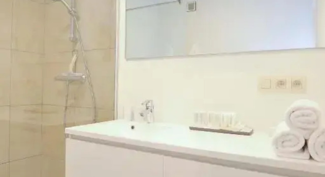 Residentie Rivella, Prenota Hotel Hotel a Flanders con parcheggio, Parcheggio