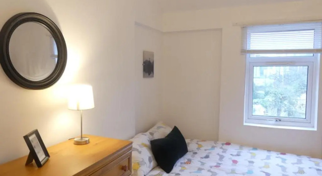 Space For Groups, 10 mins from centre with parking!