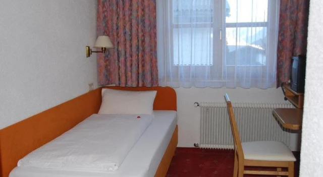 Apart Garni St Martin - Silvretta Card Premium Betrieb, Забронировать Отель Отели Гальтюр 3 звезды, 3*
