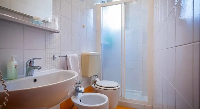 Четырёхместный номер Standard с видом на сад Hotel Verona