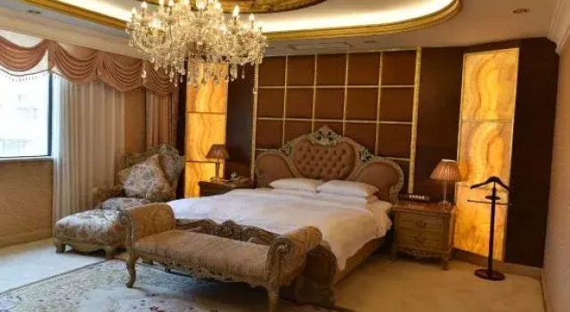 Люкс Presidential Ramada Plaza Wuxi