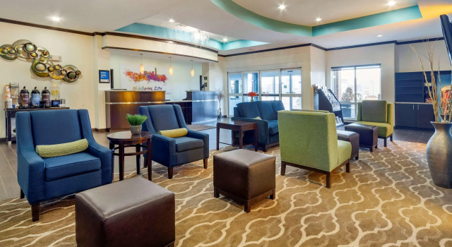 Comfort Inn & Suites Oklahoma City West - I-40, Book Hotel Oklahoma City Oklahoma