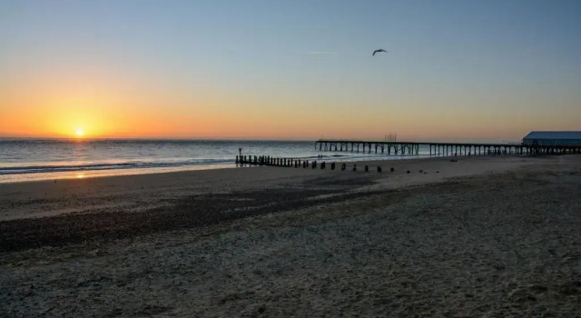 Sea Views Stunning 2 Bedroom Apartment #
