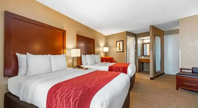 Номер с видом на реку Comfort Inn Memphis Downtown