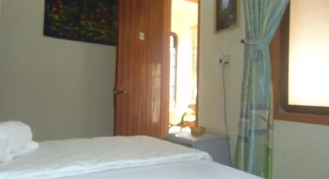 Red Peppers Guest House, Забронировать Гостевой дом Отели Донгхой с парковкой, Парковка