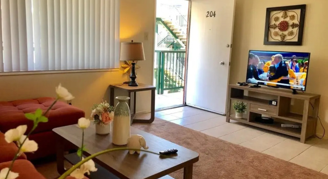 Cosy Berkeley Apartments 10 min to UC Berkeley 204d, Забронировать Апартаменты/квартира Беркли Область залива Сан-Франциско, рядом с Black Repertory Group