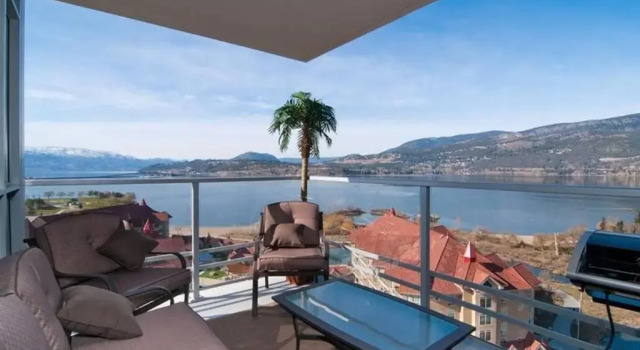 Люкс с видом на озеро Waterscapes Resort by Discover Kelowna Resort Accommodations