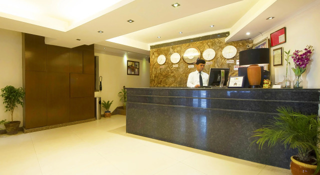 Hotel City Centre, Забронировать Отель Отели Нью-Дели с завтраком, Завтраки