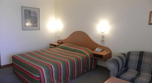 St Georges Motor Inn, Rezervasyon Mini-otel Melbourne 3 yıldızlı oteller, 3*