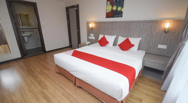 Двухместный номер Deluxe Hotel Nur Miri