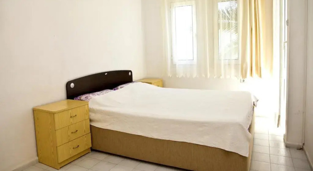 Liman Apart Hotel, Rezerwuj Apartamentowiec hotelowy Hotele w Karaburun z parkingiem, Parking