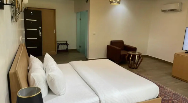 Номер Deluxe The Address Hotel