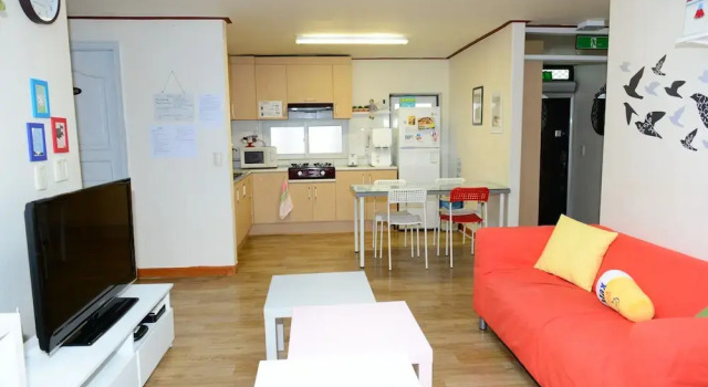 My Little Guesthouse - Hostel, Забронировать Хостел Хостелы Сеула, рядом с Магазин Butter zakka, Хостел
