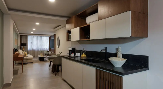 Четырёхместный люкс Superior Origen 438 Luxury Boutique Hotel
